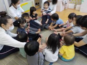 輪になって1