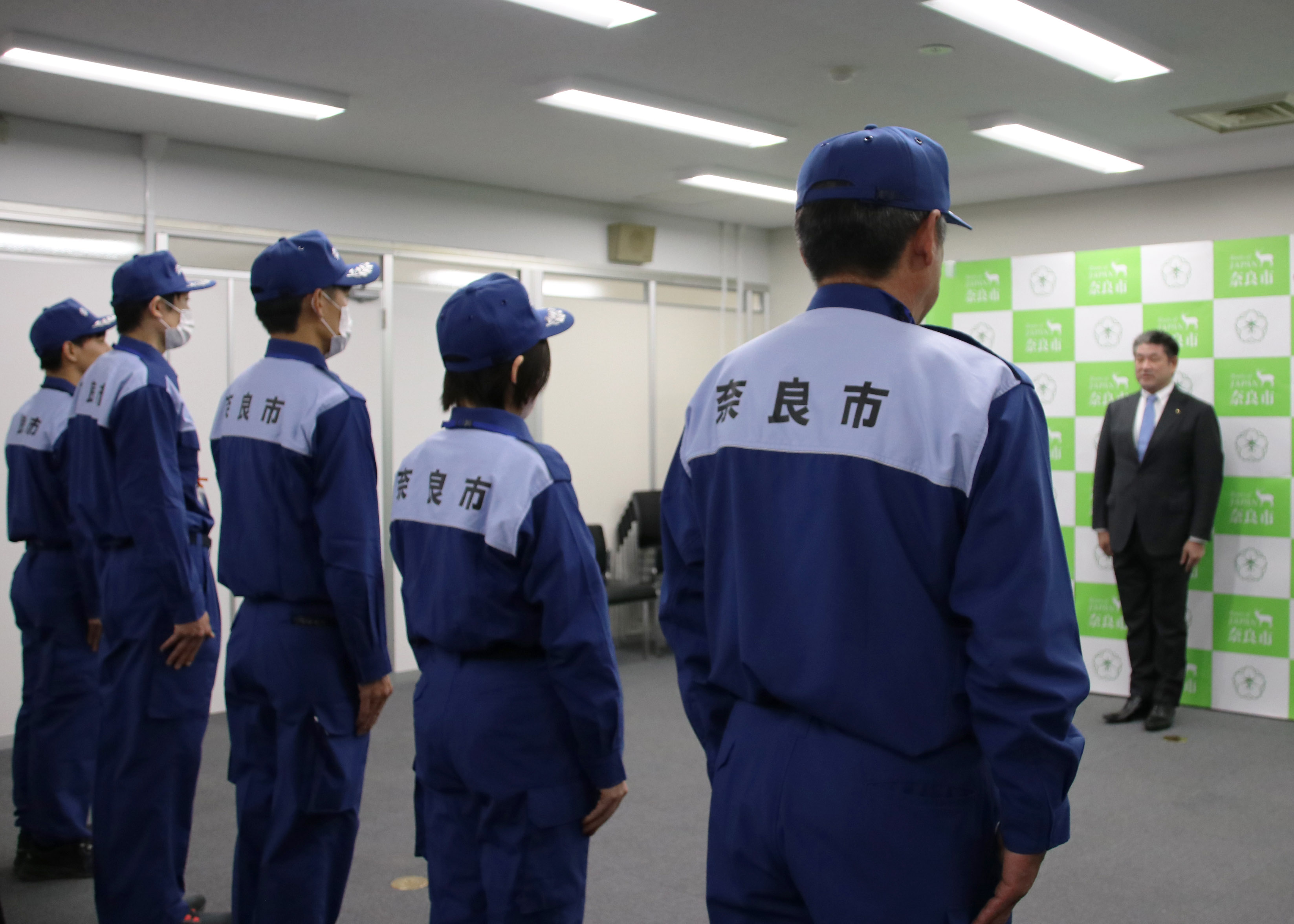 災害ボランティア派遣職員第2陣出発式(災害対策本部室)