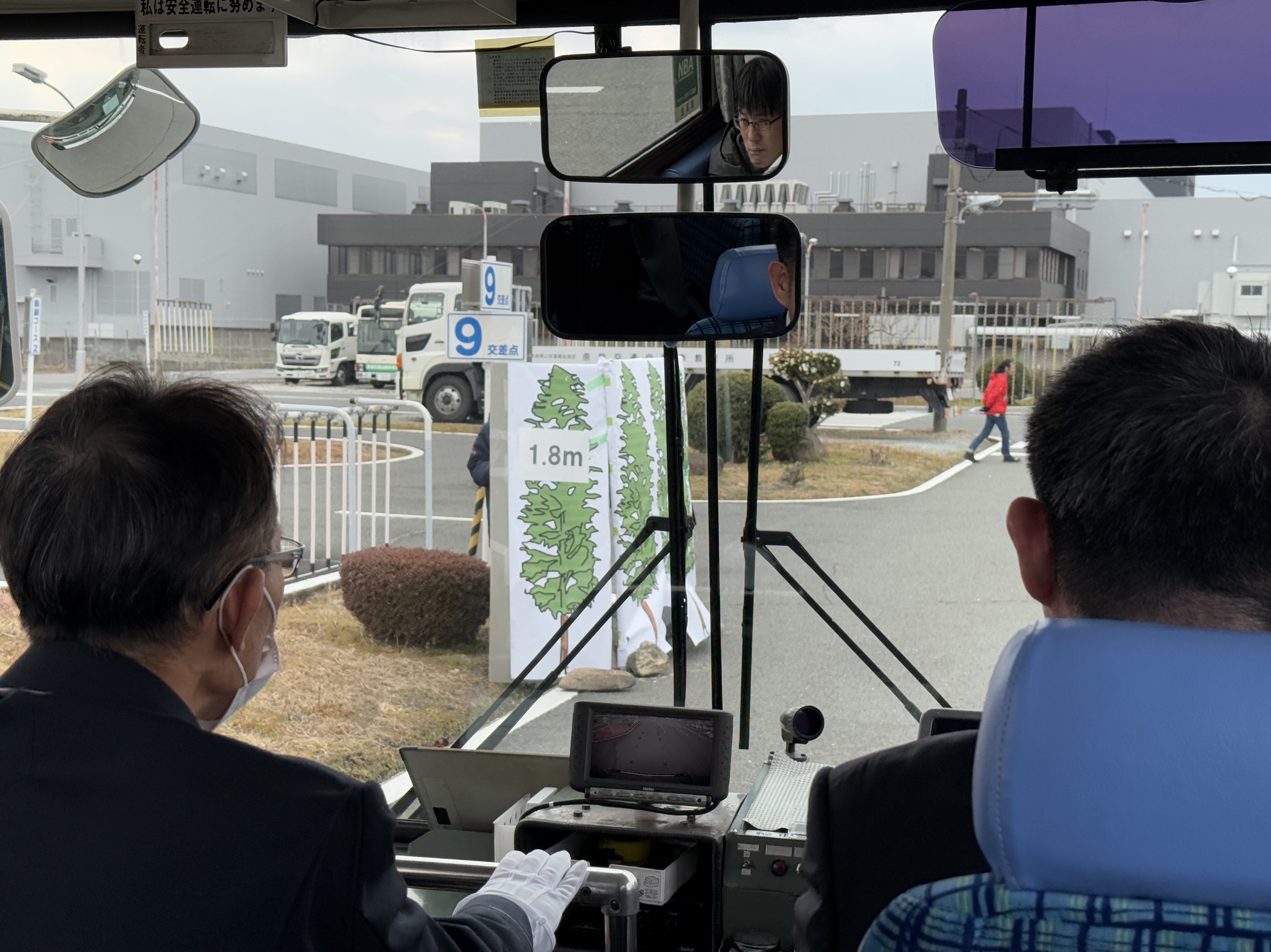 大型車両による通行の実証実験