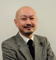 河村　昌美 氏
