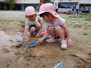 佐保幼　火山遊び６月
