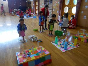 5歳児輪投げ遊び
