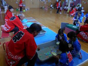 5歳児生き物すくっています