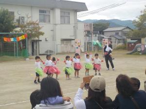 ３歳ダンス