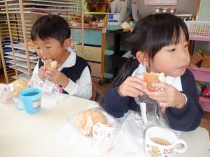 佐保幼　11月パンの日3