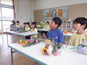 話を聞く様子
