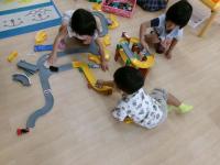 ２歳児　トミカ