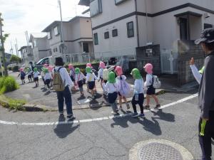 遠足２