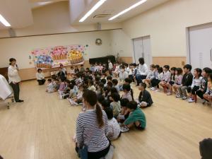 集会をしています