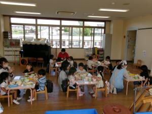 給食1