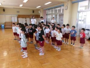 にじのうた
