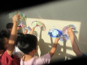 5歳児傘の製作での気づきの様子