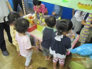 何がいいですか？と聞く子ども