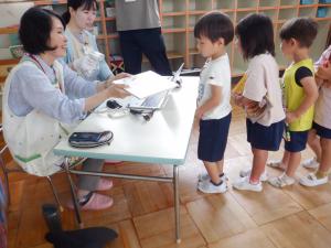 移動図書バス