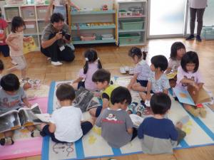 移動図書バス