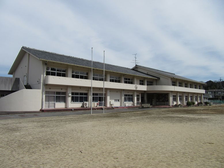 吐山小学校の跡地を民間活力で利活用します(令和元年9月2日発表)の画像