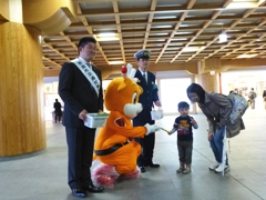 春の交通安全運動市民決起大会及び啓発活動(なら100年会館他)の画像２