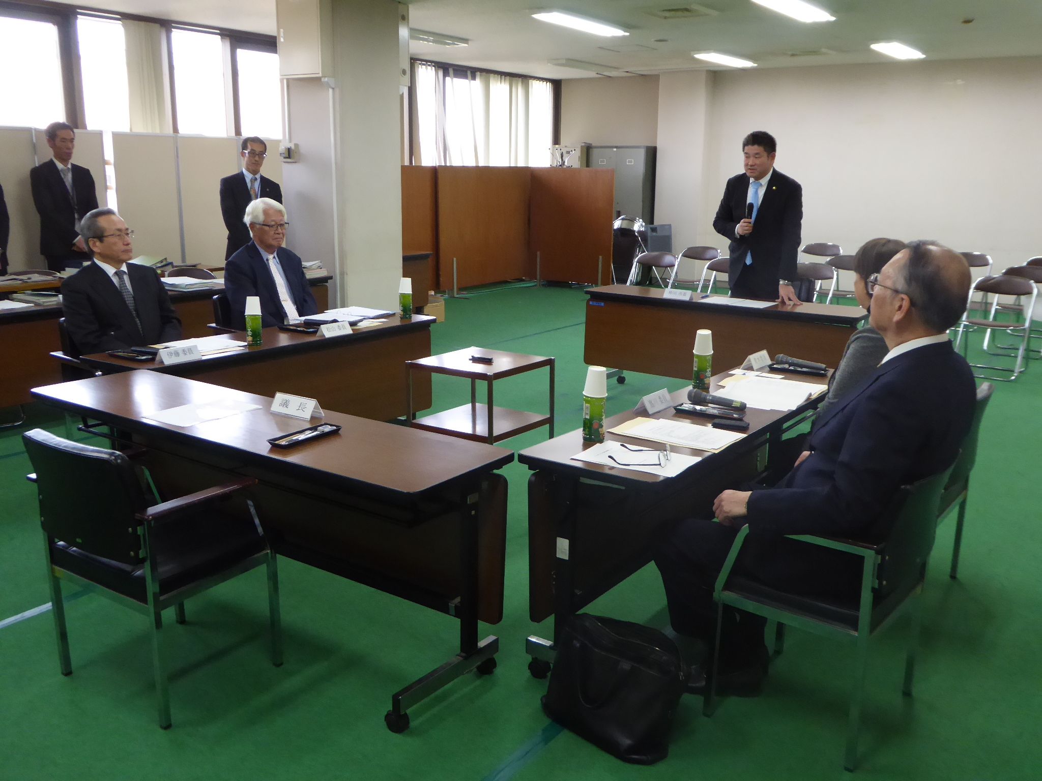 特別職報酬等審議会の画像